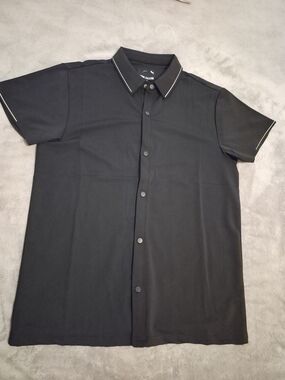 Men's Black Short-Sleeve Button-Down Shirt with Contrast Trim